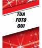 Personalizzabile Cartolina di Natale con una immagine che appare in una cornice a forma di striscia su uno sfondo rosso con stelle e un quadro bianco.