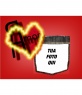 Messaggio di fondo di San Valentino con un cuore rosso. Personalizza con la tua foto.
