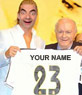 Se ti piace il calcio con questo montaggio di sport, vi offriamo la possibilità di mettere la vostra faccia con il corpo di David Beckham Di Stefano a discutere con una camicia bianca di Madrid, con il numero 23 stampato. La foto di sfondo è giallo.
