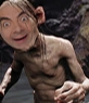 Scegli un volto per questo fotogenico Gollum, del Signore degli Anelli, mentre pesca nel fiume