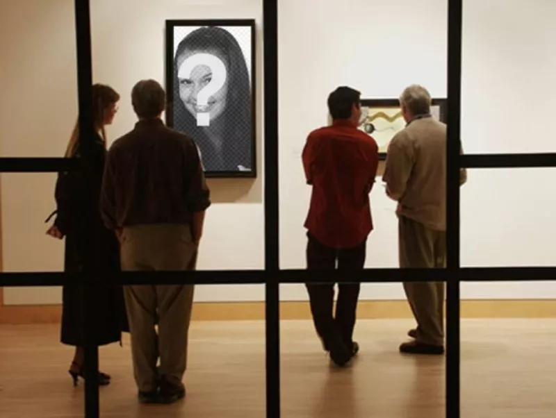 Fotomontaggio di mettere la tua foto in un museo..