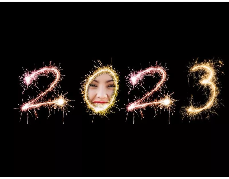 Effetto di mettere la vostra foto nell'anno 2025 zero di fuochi d'artificio ..