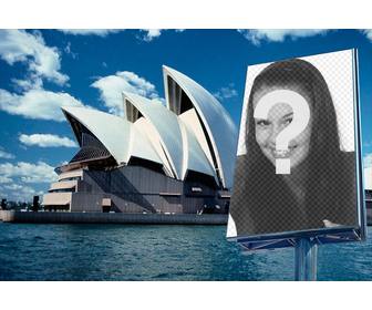 appaiono in un cartellone promozionale nel sydney opera house