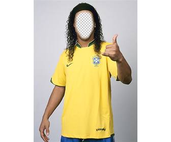 fotomontaggio di essere di ronaldinho maglia della squadra brasiliana